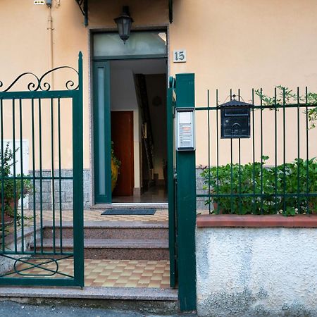 Atticus Apartment Giardini Naxos Exterior photo