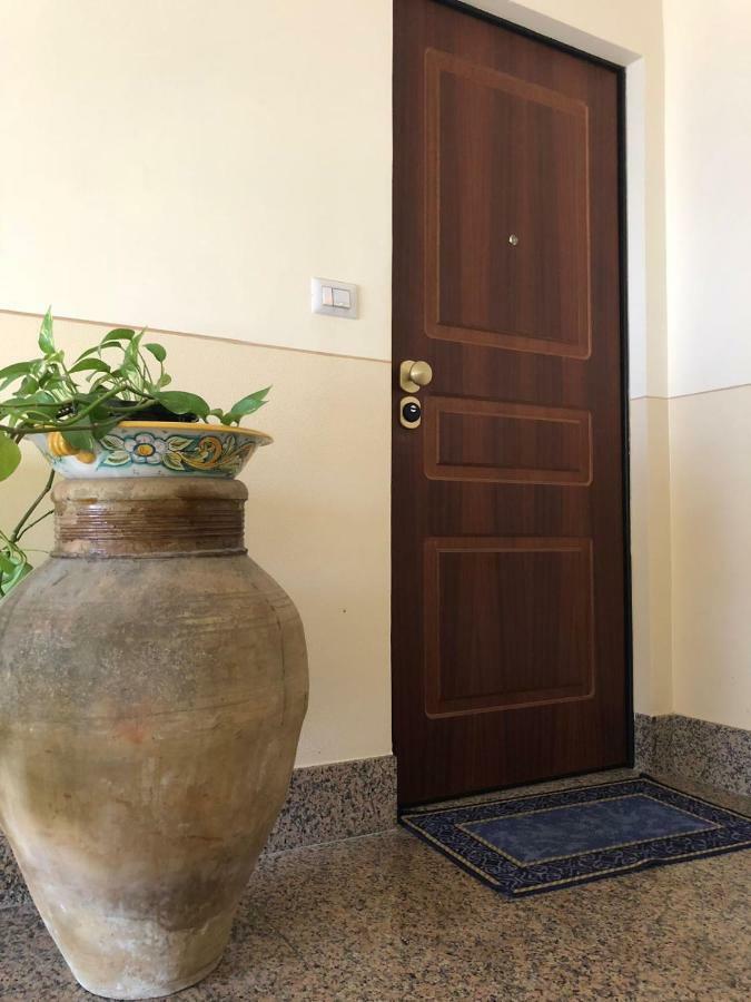 Atticus Apartment Giardini Naxos Exterior photo