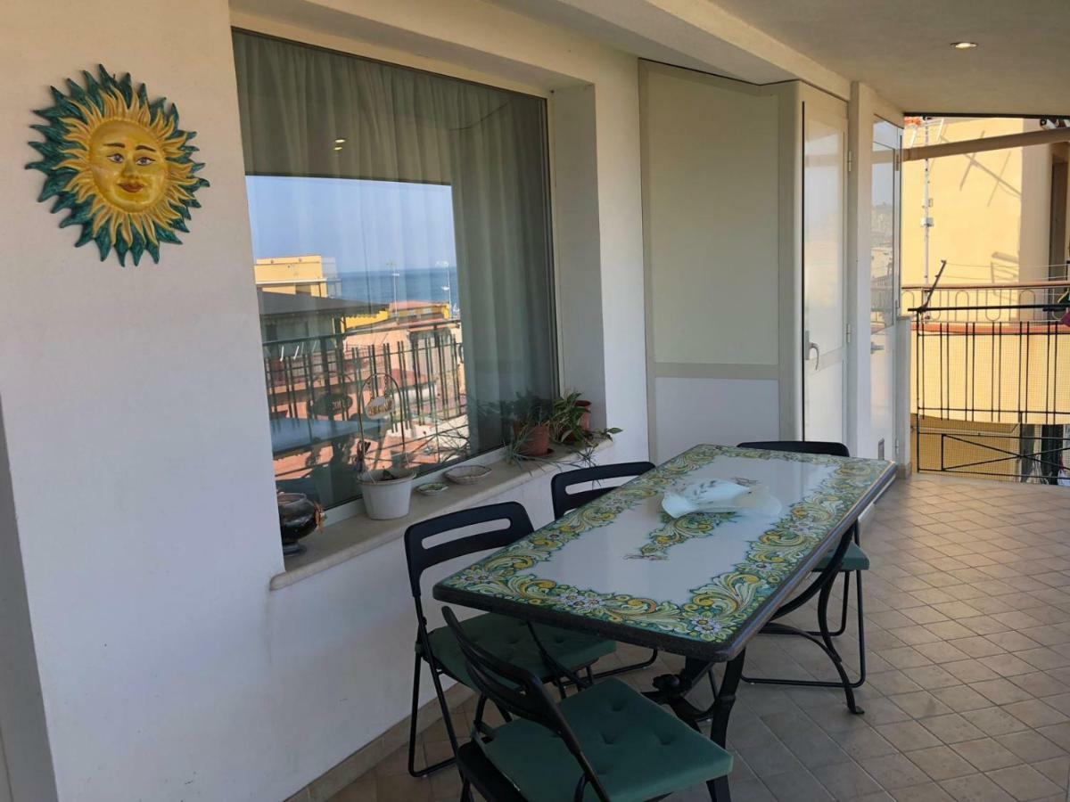 Atticus Apartment Giardini Naxos Exterior photo